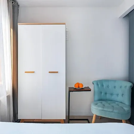 Apartment 75-4b Duplex 3br Brand New W&d Prime Ues New York