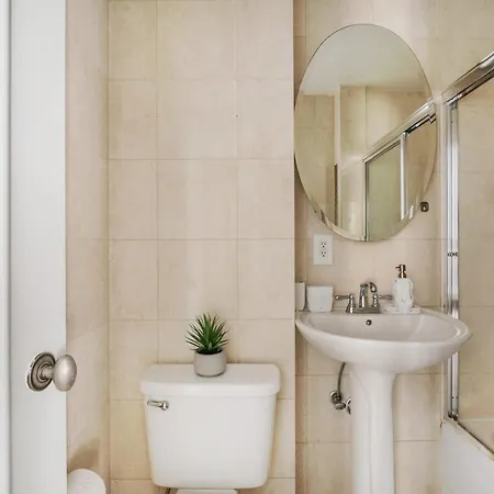 73-508 New 1br 1bth Uws Doorman Gym Apartment