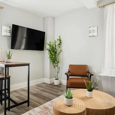 73-508 New 1br 1bth Uws Doorman Gym * New York