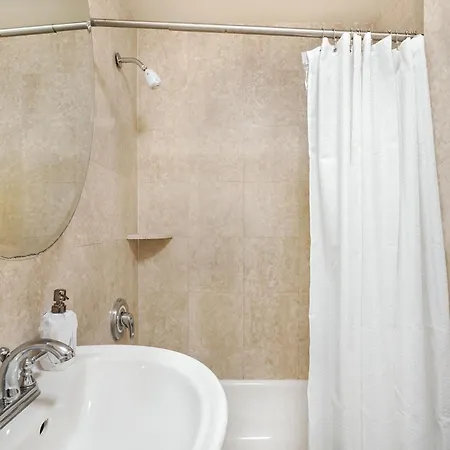 Apartment 73-308 New 1br 1bth Uws Doorman Gym *