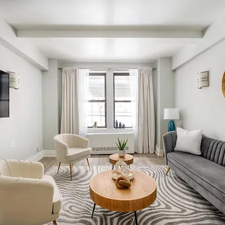 73-201 New 1br1bth Uws Doorman Gym