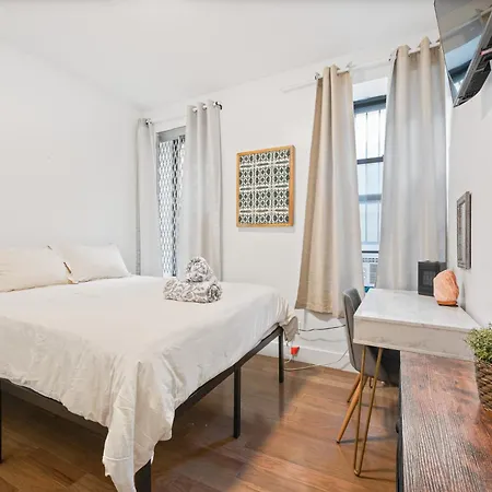 Apartment Bohemian Chinatown 3 Bedrooms *