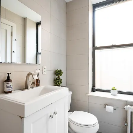 Bohemian Chinatown 3 Bedrooms * New York