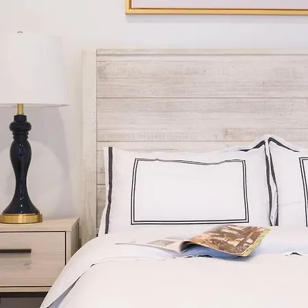69-5a Celebrate The Season Modern Lower East Side 1br Apartment *