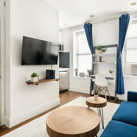69-2b Prime Lower East Brand New 1br New York