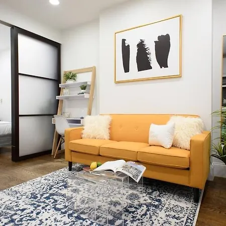 69 Les Apartments Apartment