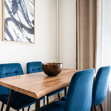 61-2c Prime Ues 2br Newly Furnished Value New York