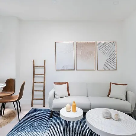 48-5rw 1br In Midtown West W&d