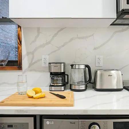 48-3rw Brand New 1br Prime Hells Kitchen - W&d Apartment New York