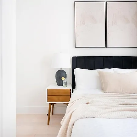 48 Midtown West Apt *