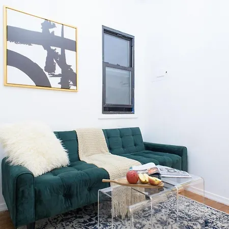 Apartment 454-3w Prime Location 2br Newly Furnished Sleeps 5 New York