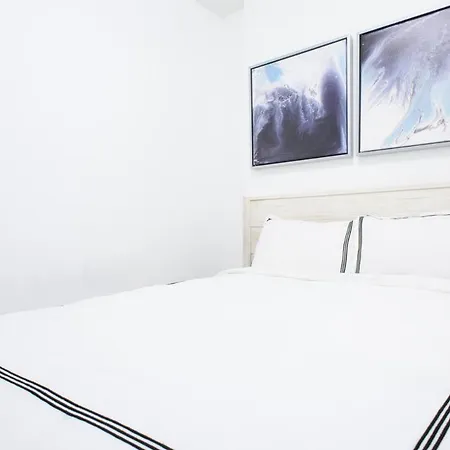 454-3w Prime Location 2br Newly Furnished Sleeps 5