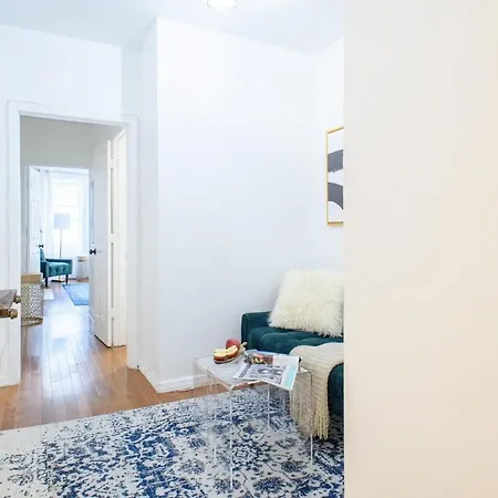 454-3w Prime Location 2br Newly Furnished Sleeps 5 Apartment *