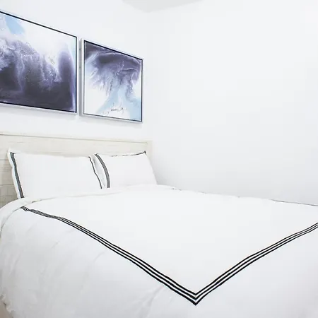 454-3w Prime Location 2br Newly Furnished Sleeps 5 Apartment New York
