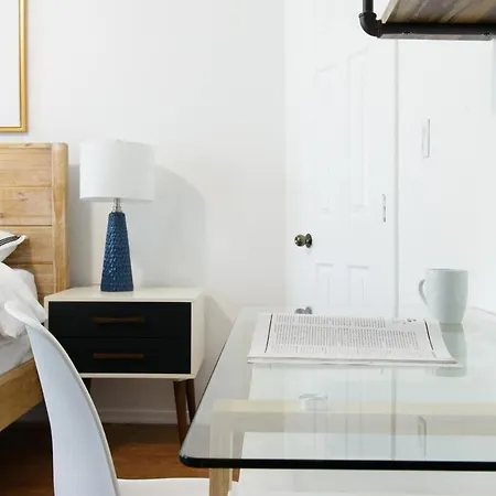 454-3w Prime Location 2br Newly Furnished Sleeps 5