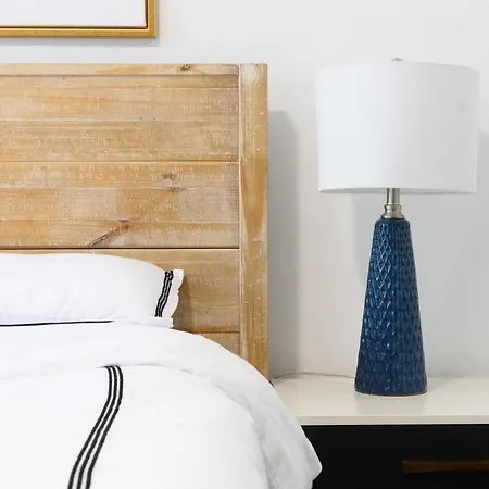 Apartment 454-3w Prime Location 2br Newly Furnished Sleeps 5