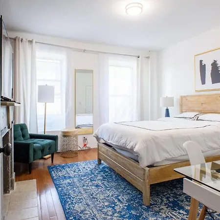 Apartment 454-3w Prime Location 2br Newly Furnished Sleeps 5