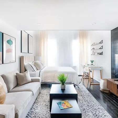 444-5c Newly Renovated Midtown West W&d Apartment