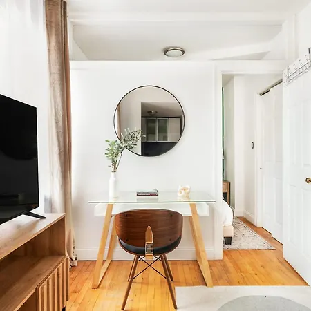 139-3e West Village 1br Value Apartment New York