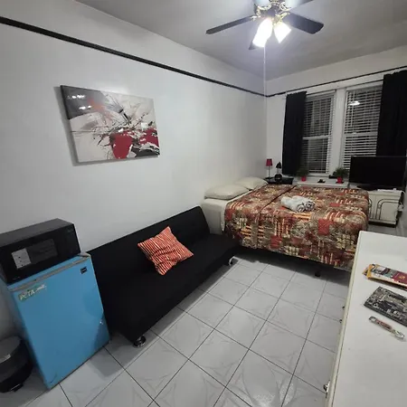 Big In Great Location Homestay