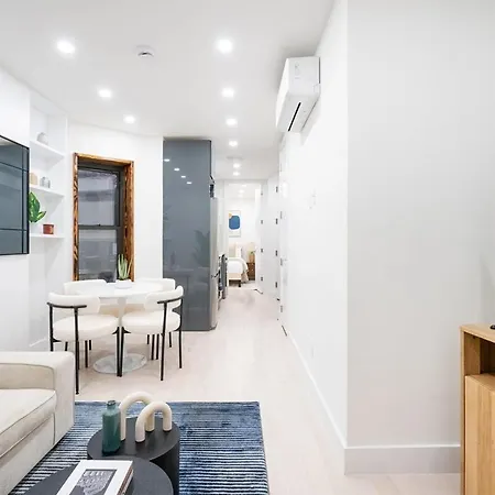48-4fw Newly Renovated 2br Midtown West W&d