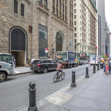 Fetching Fidi In Luxury Building Nyc-227 *