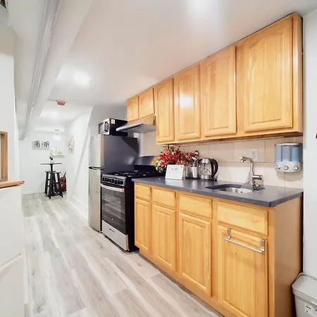3br Private Near Lga, Jfk, Manhattan, Northern Blvd New York
