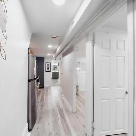 Apartment 3br Private Near Lga, Jfk, Manhattan, Northern Blvd