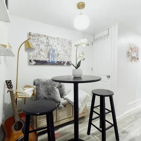 3br Private Near Lga, Jfk, Manhattan, Northern Blvd Apartment New York
