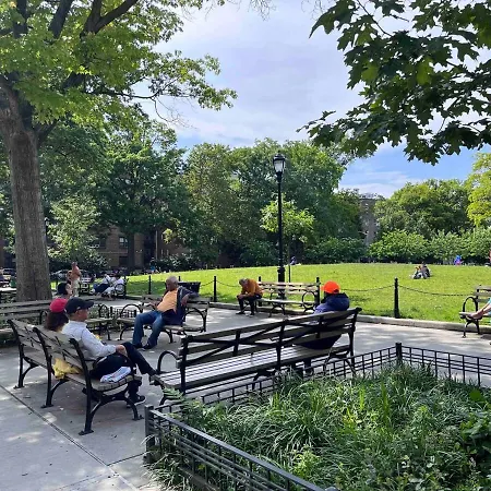 3br Private Near Lga, Jfk, Manhattan, Northern Blvd * New York