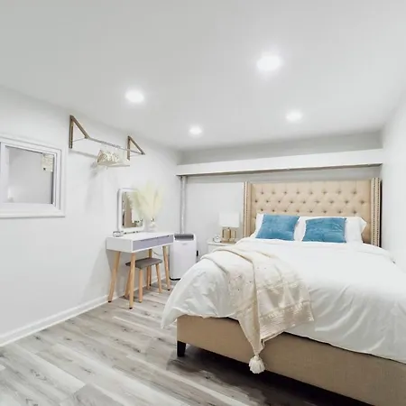 3br Private Near Lga, Jfk, Manhattan, Northern Blvd Apartment