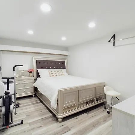 3br Private Near Lga, Jfk, Manhattan, Northern Blvd New York