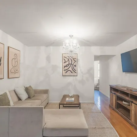 Location! 2bd In Kips Bay, Nyc Neighborhood