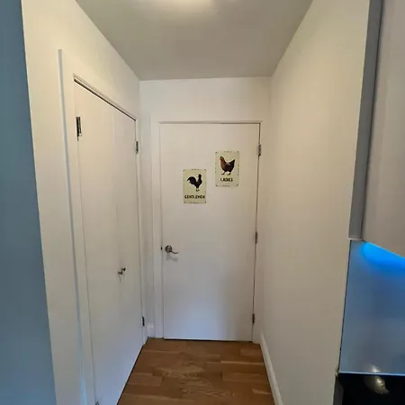 Apartment 4 Peeps Inwilliamsburg New York