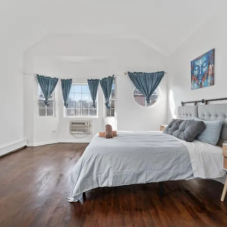 Bedstuy Modern 3 Br Apartment New York