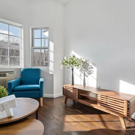 Bedstuy Modern 3 Br