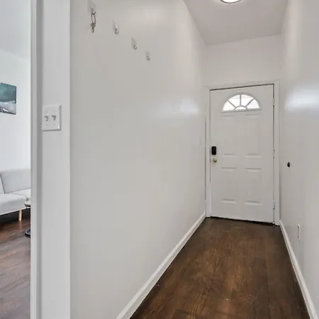 Bedstuy Modern 3 Br Apartment New York