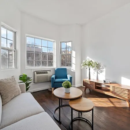 Bedstuy Modern 3 Br