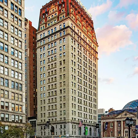 W - Union Square