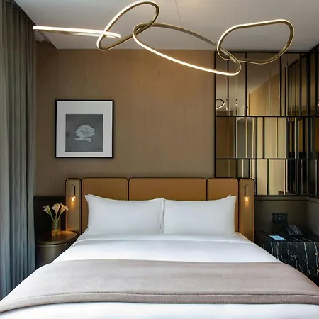 The Ritz-carlton New York, Nomad