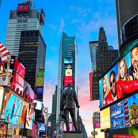 Hyatt Regency Times Square Hotel