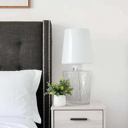 809-2a Gorgeous 1br New W D Modern Location *