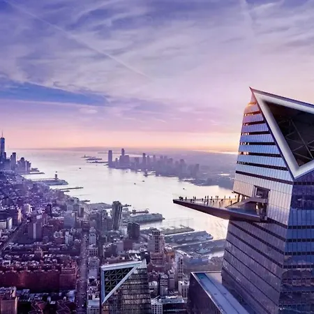 Steps To Times Square, Beyond The Edge, Empire State Building & More! *