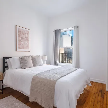 Steps To Times Square, Beyond The Edge, Empire State Building & More! *