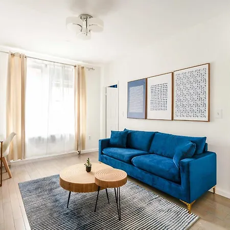 428-2e Newly Furnished 2br Prime Midtown Sleeps 5 Apartment