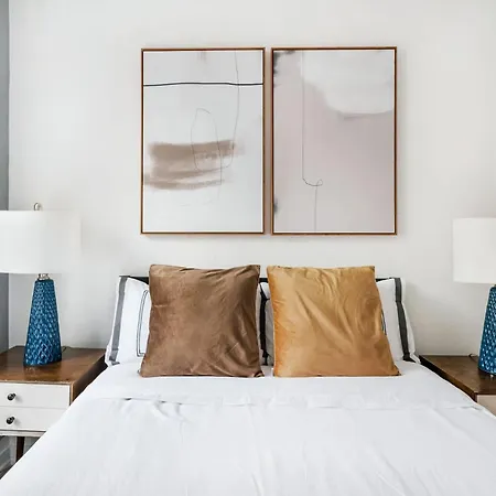 428-2w Newly Furnished Prime Location 2br Sleeps 5 Apartment