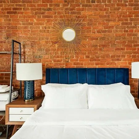 454-4r New 2br Prime Midtown Value Sleeps 5