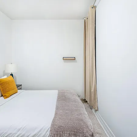 428-2w Newly Furnished Prime Location 2br Sleeps 5 New York