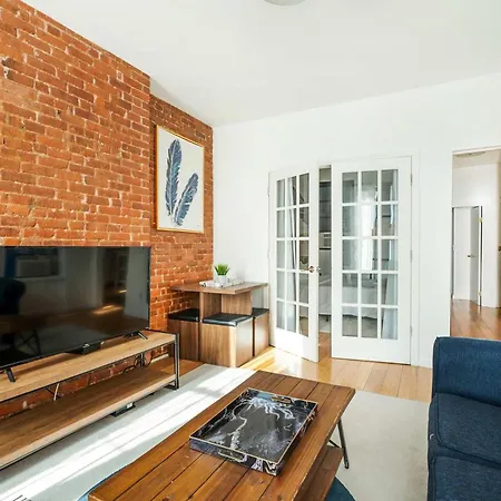 Apartment 454-4r New 2br Prime Midtown Value Sleeps 5 *
