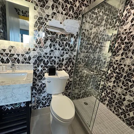 Days By Wyndham Chinatown 3*